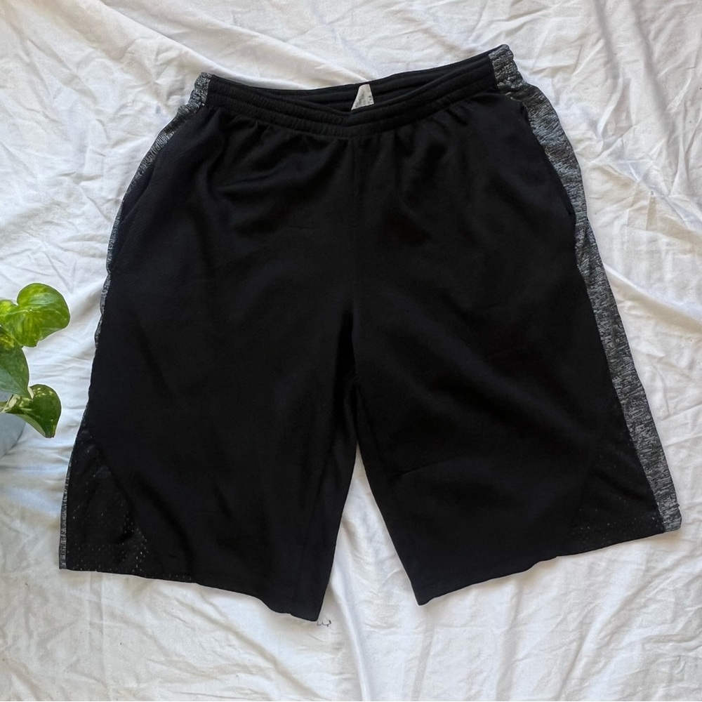 Athletic Shorts Size Medium